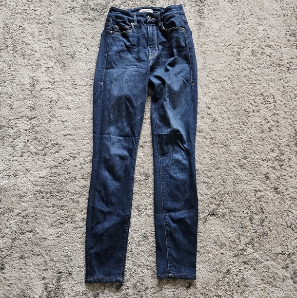 GOOD American Good waist jeans - Picture 10 of 16